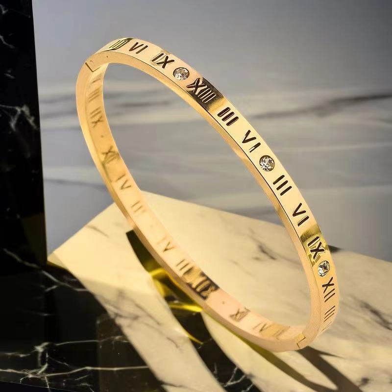 Stainless steel titanium steel bracelet for women non fading electroplated buckle jewelry for women